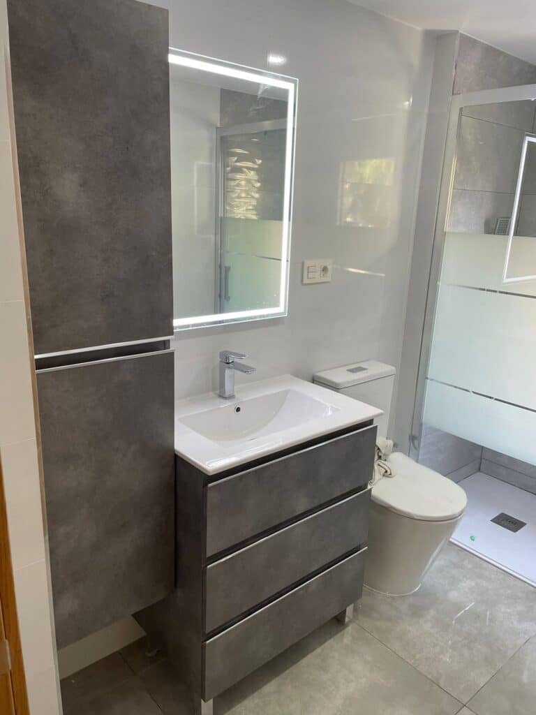 Reformas baños Carabanchel