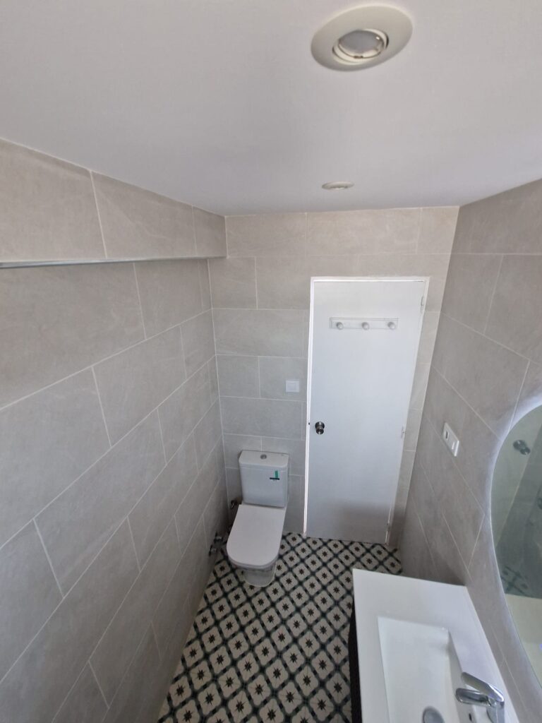 Reformas baños Las Aguilas